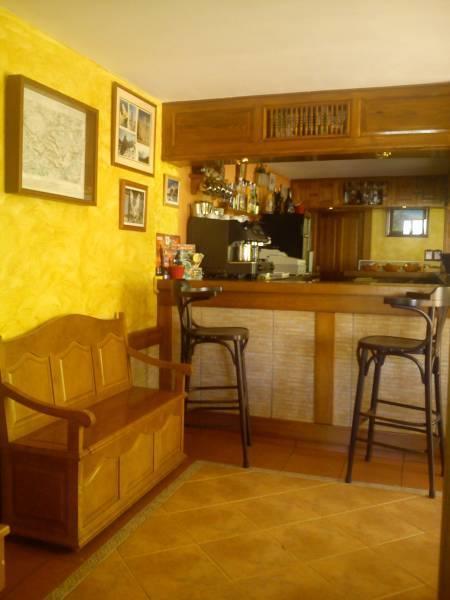 Treselcorral Hotel Сотрес Екстериор снимка
